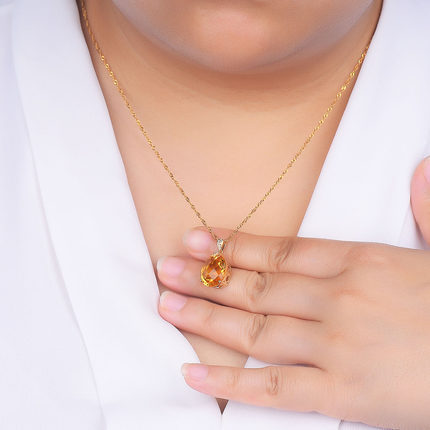 Noble Luxury Citrine Pendant Clavicle Chain