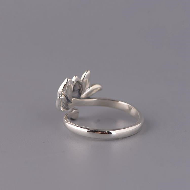 Blue lotus women ring