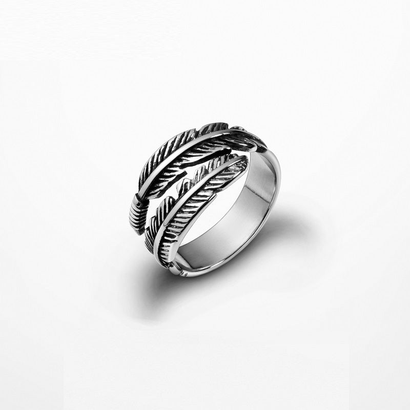 Classic Feather Titanium Ring