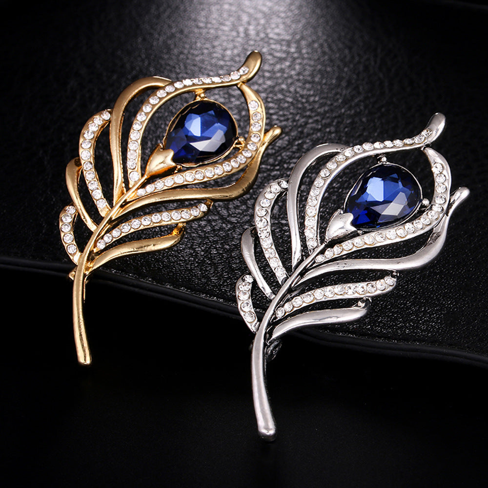 High-end rhinestone feather brooch