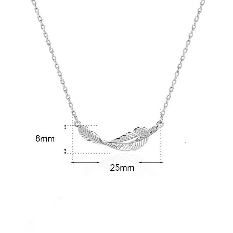 Classic temperament female feather necklace