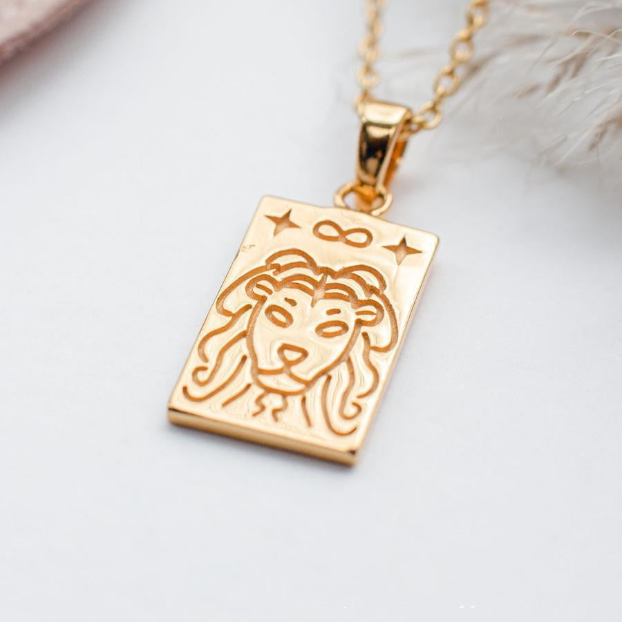 Tarot women Necklace Engraved Pendant Eyes