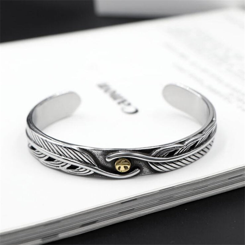 Men's feather bracelet