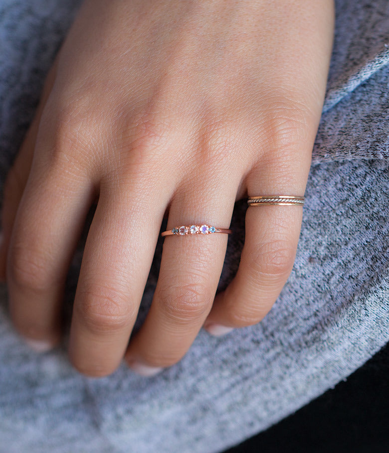 18k Gold Rainbow Moonstone Women Ring