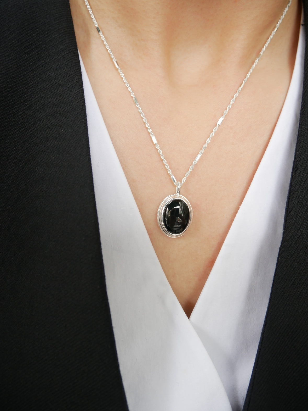 925 Silver Simple Japanese And Korean Black Agate Geometric Oval Pendant Trendy Twist Women Necklace