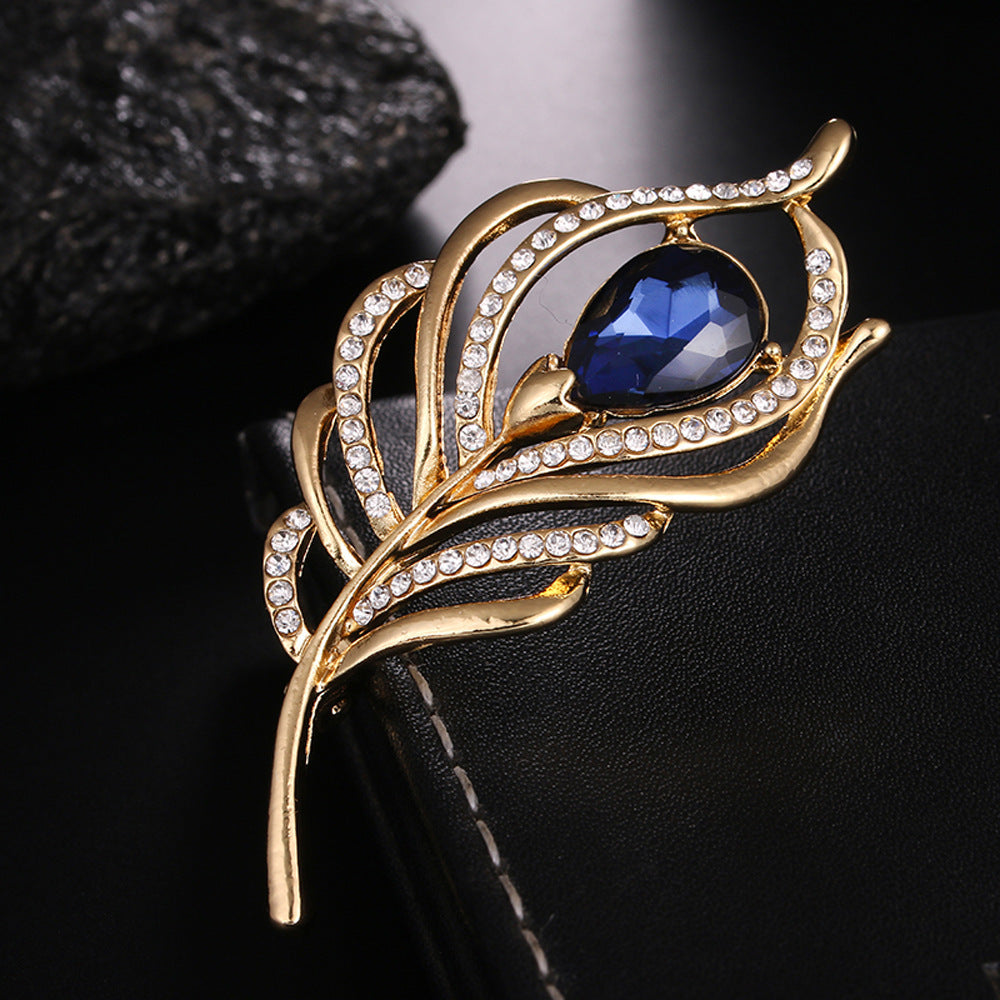 High-end rhinestone feather brooch