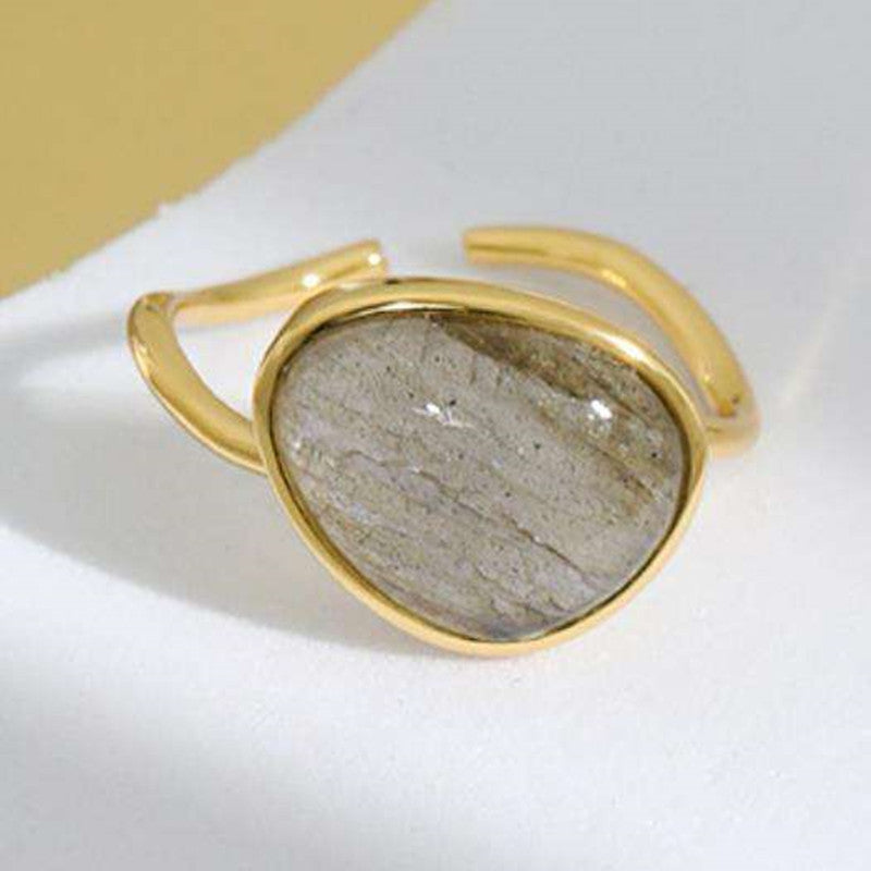 Women's Fashion Style Versatile Inlaid Moonstone Ring