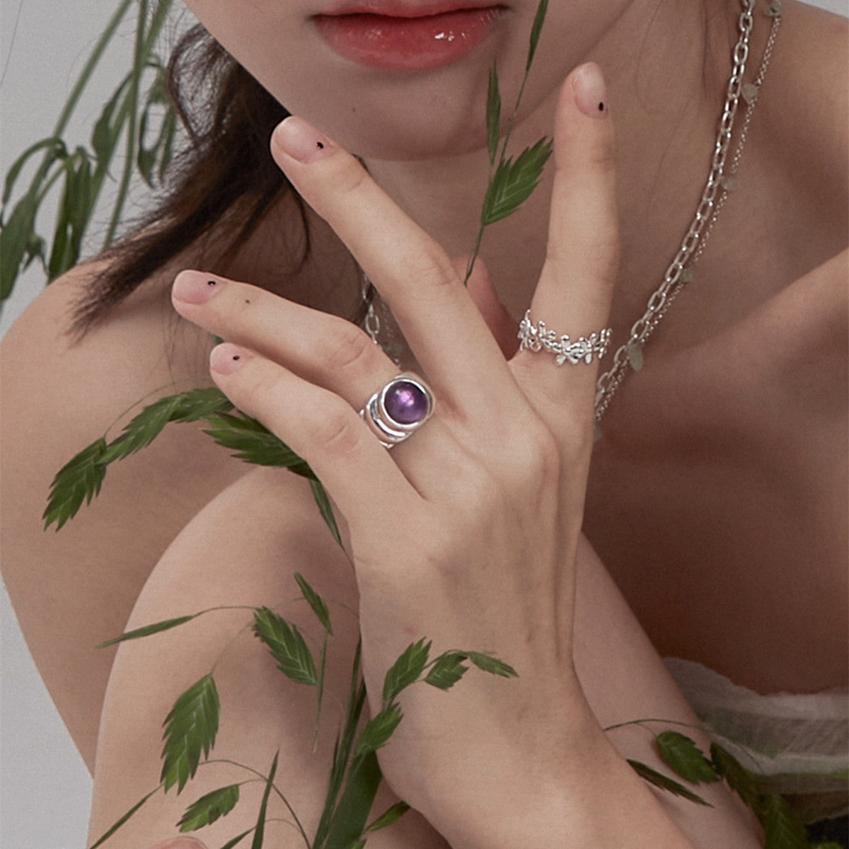 Women's Fashion Simple Natural Amethyst Ring