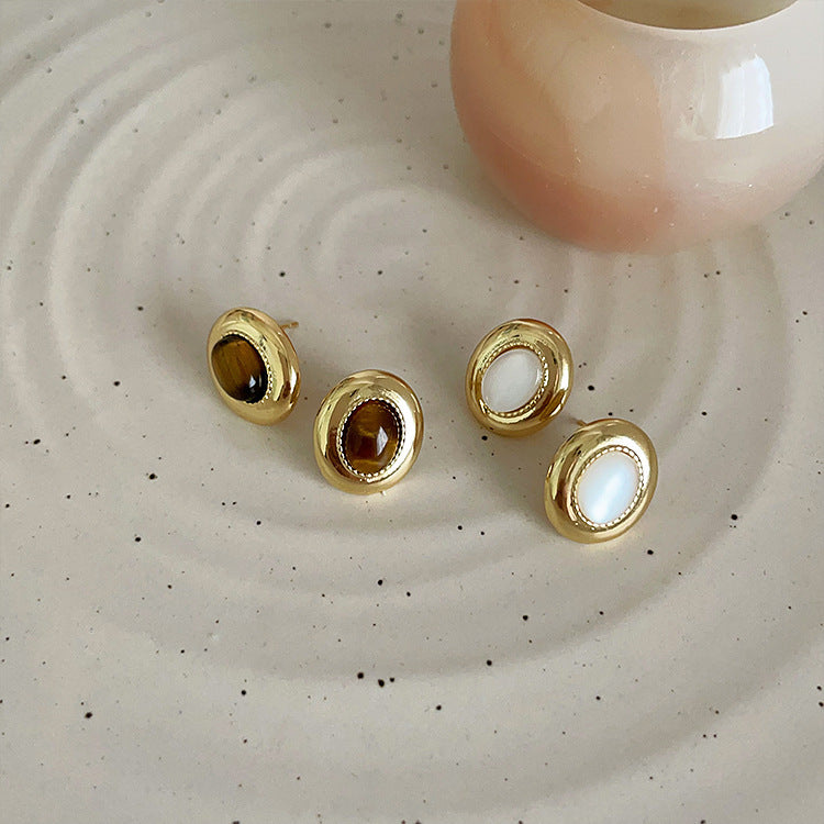 Retro Tigereye Metal Stud Earrings For Women Light Luxury