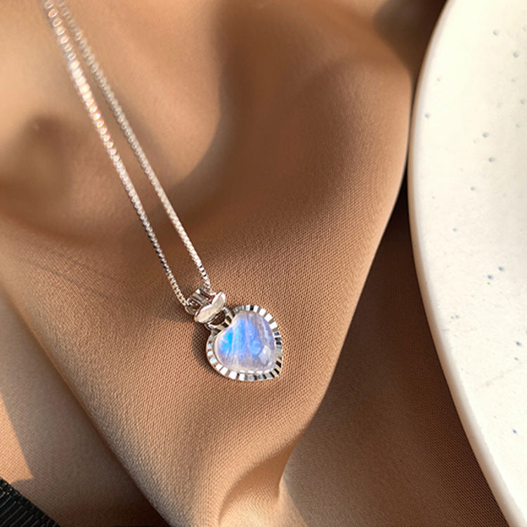 Sterling Silver Heart Natural Moonstone Women Necklace